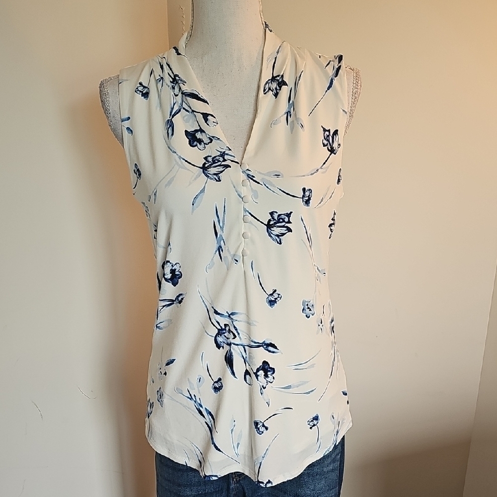 White House Black Market Floral V-Neck Blouse - Cream and Blue